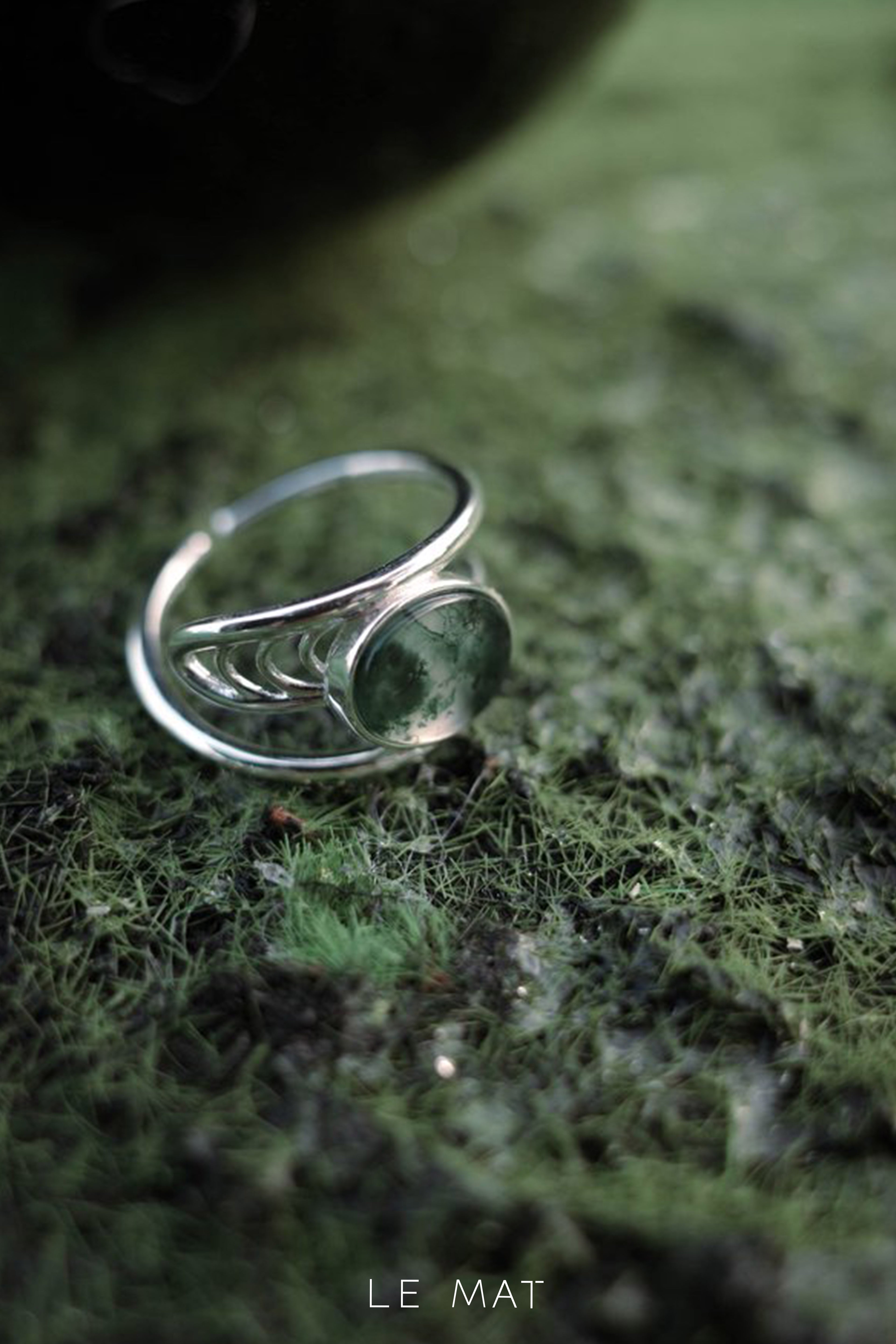 Still Water Moss Agate Ring