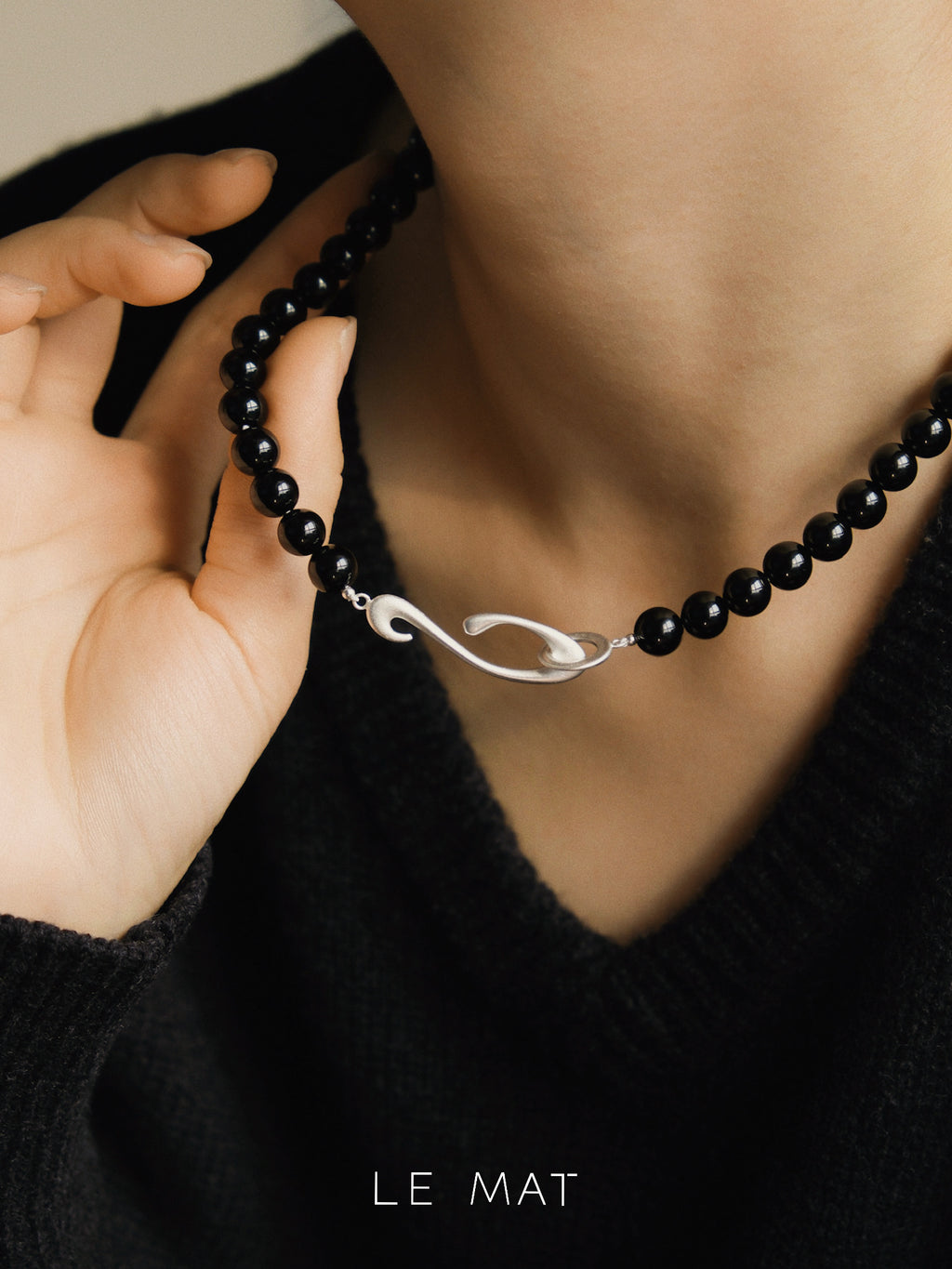 Brushstroke Black Onyx Necklace