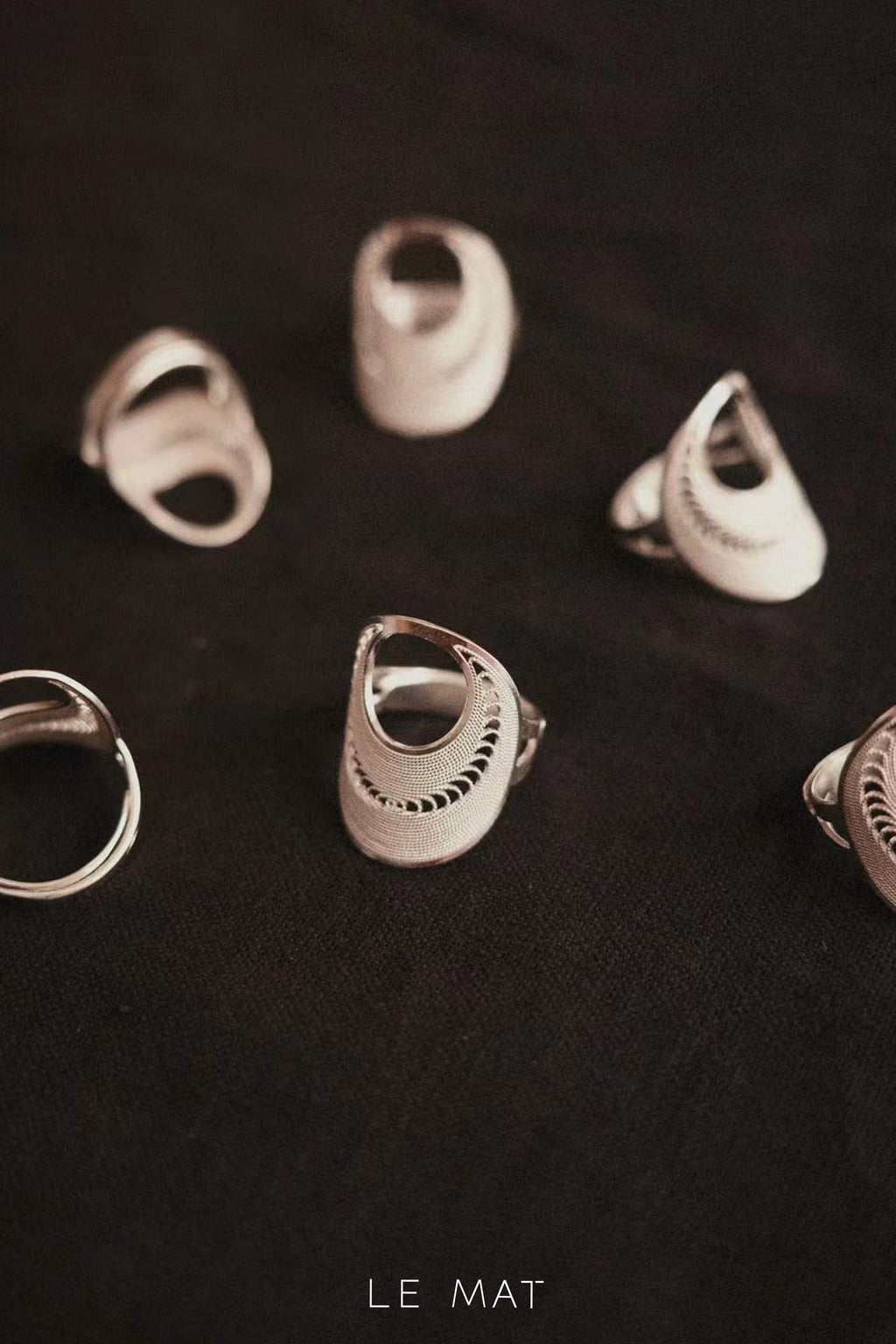 Lunar Eclipse Filigree Ring